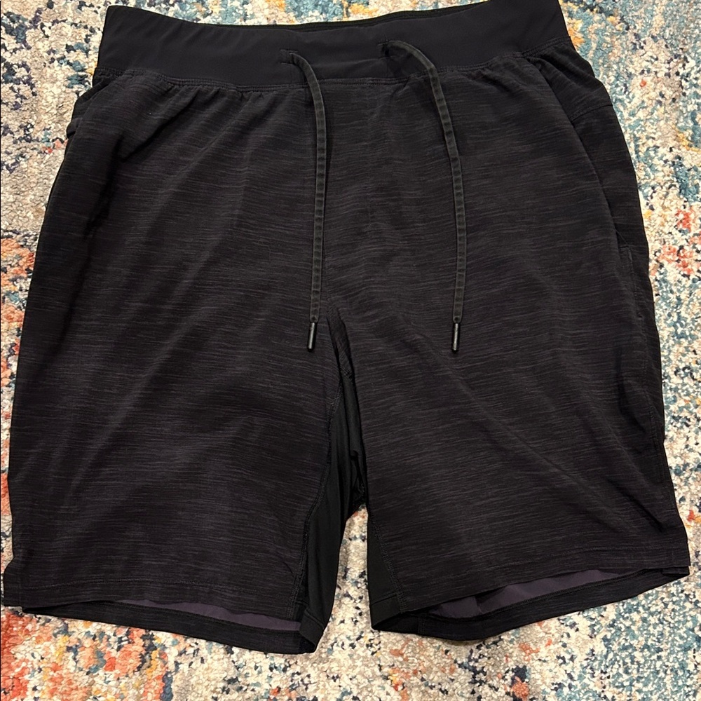 Men's lined black running Shorts. M Lululemon